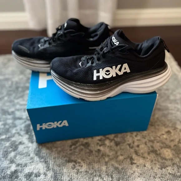 Women’s Hoka Bondi 8 Black & White, sz. 8 - Picture 2 of 9